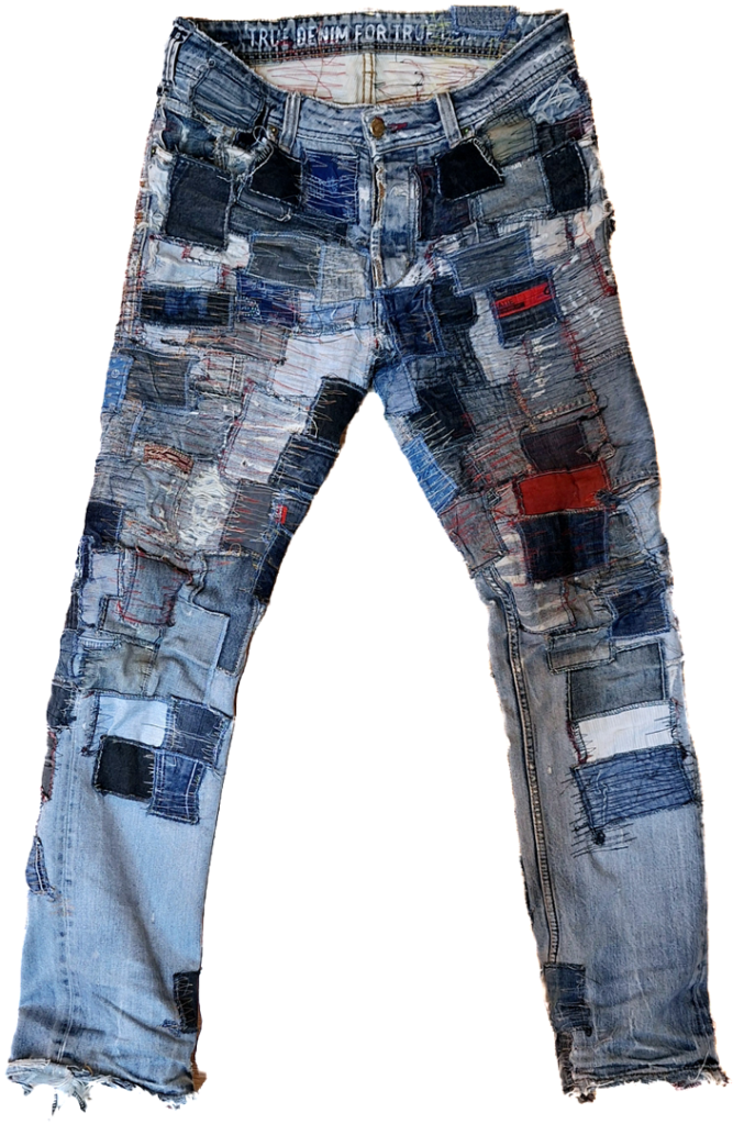 Titel: Red
Basis Jeans: Mustang Michigan
Besitz: PRIVAT