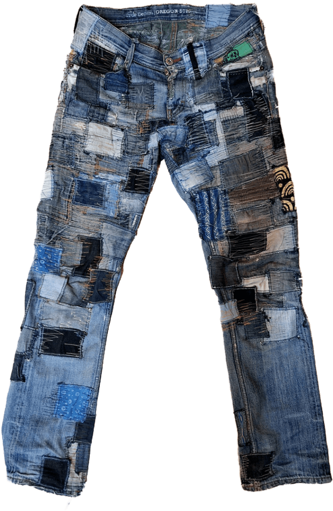 Titel: Skull
Basis Jeans: Mustang Oregon
Besitz: PRIVAT